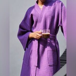 Brand new unisex Hay waffle robe, purple